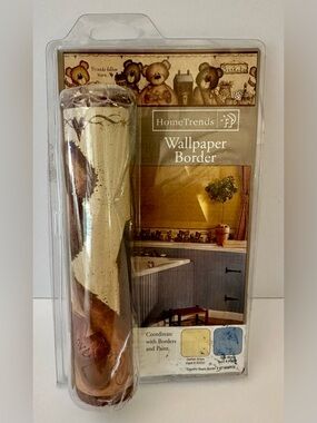 HomeTrends Country Bear Wallpaper Border “Friends Gather Here”